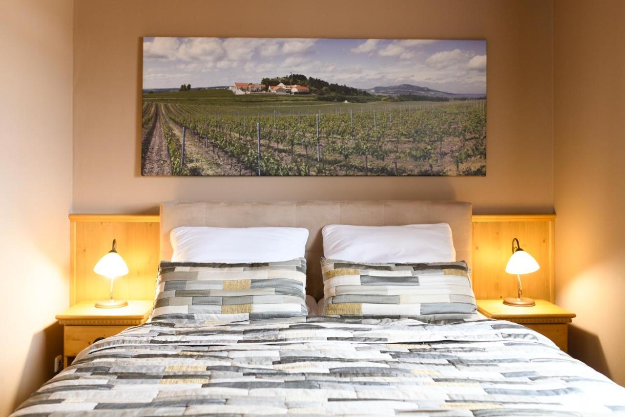 Vinarstvi U Kaplicky Hotel Zaječí Eksteriør billede