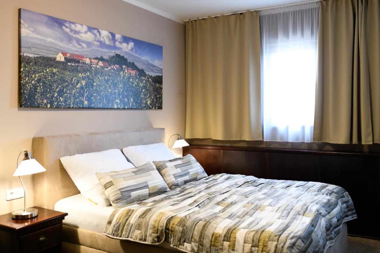 Vinarstvi U Kaplicky Hotel Zaječí Eksteriør billede